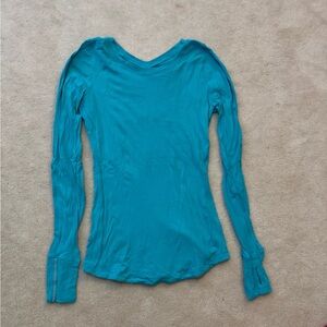 Lululemon 5 mile long sleeve running top size 6